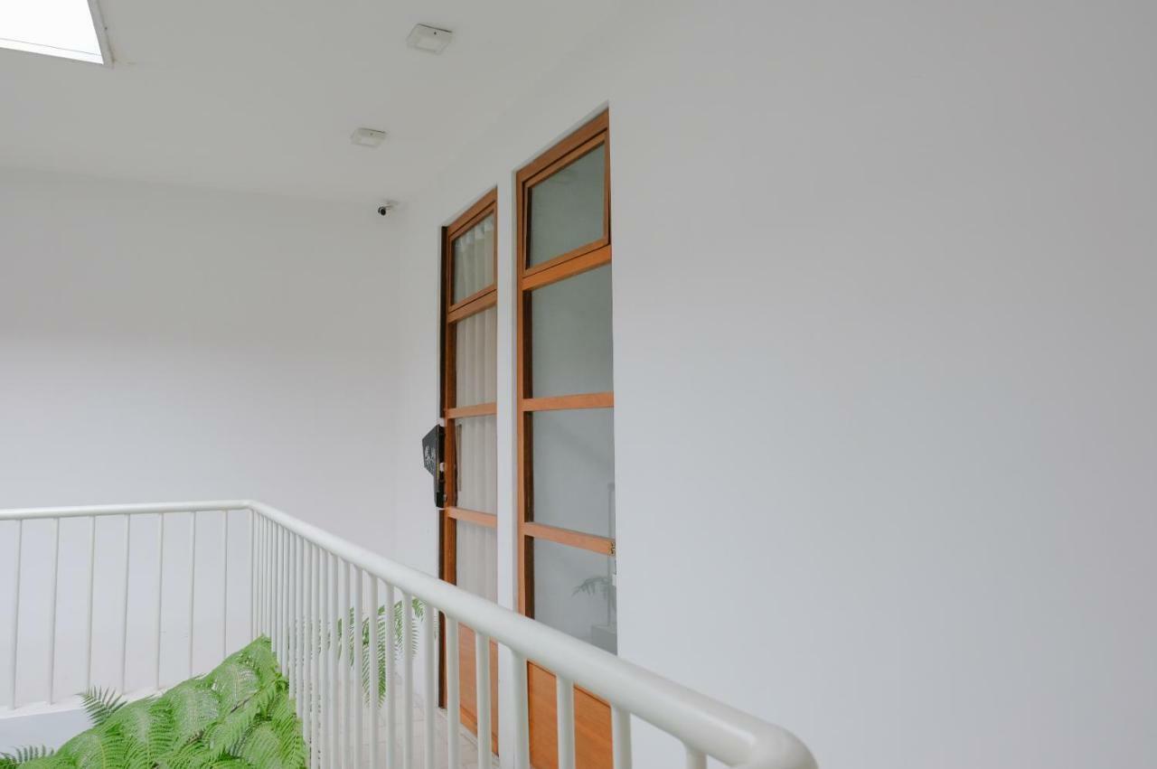Augustina Home Маланг Экстерьер фото